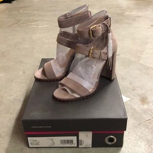 Vince Camuto Jesina Taupe Heeled Sandal Size 6M